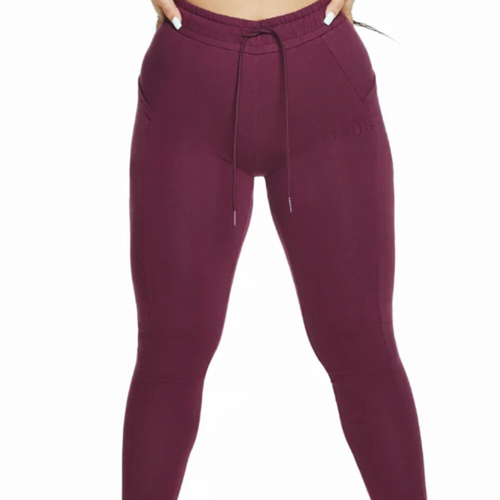 ILUS IDOL JOGGER
